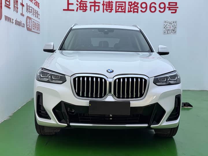 Photo 2 - BMW X3