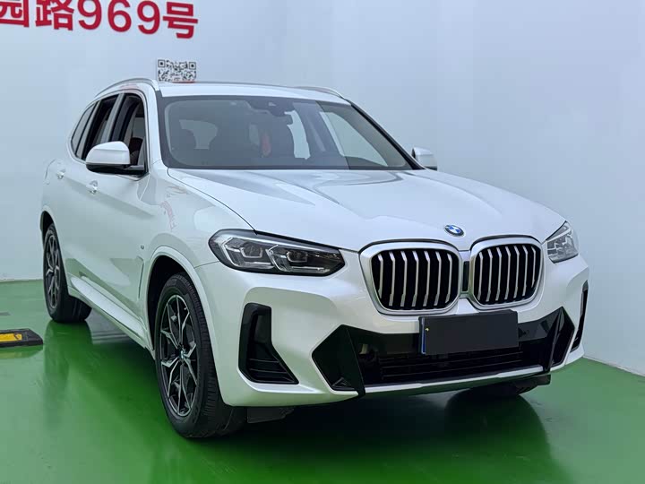 Photo 3 - BMW X3