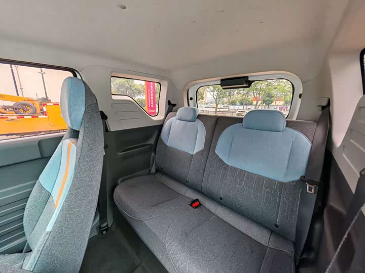 Geely Galaxy Panda Mini 2023 2023款 熊猫mini 200km 耐力熊