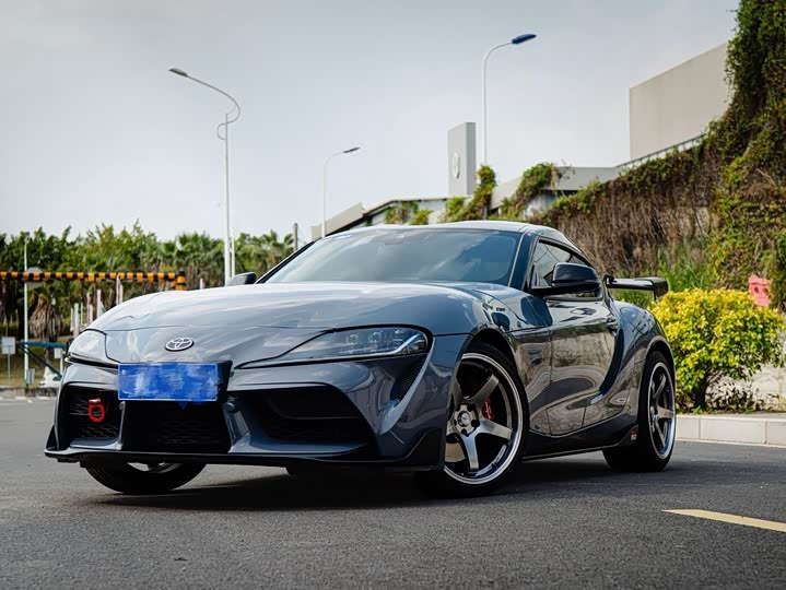 Фото 1 - Toyota Supra