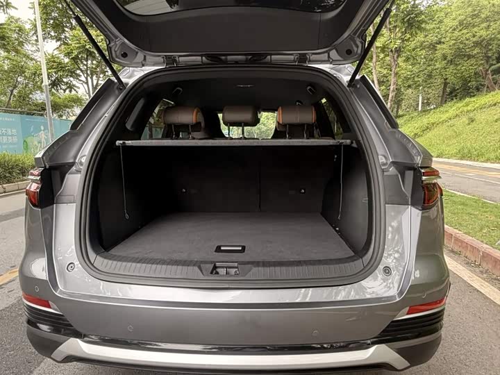 Фото 5 - BYD Song Pro Hybrid