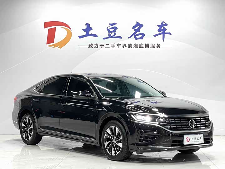 Фото 3 - Volkswagen Passat