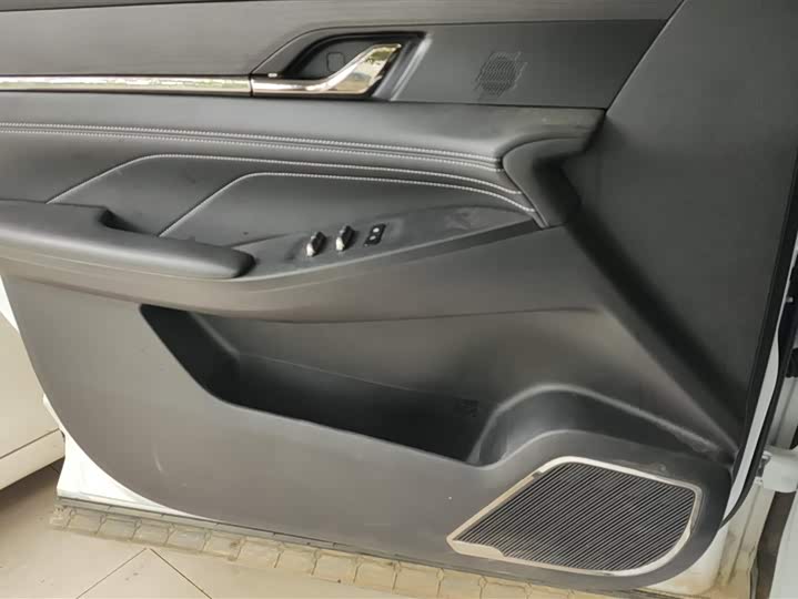 Dongfeng Aeolus L7 2025 2025款 205超长续航纵享型