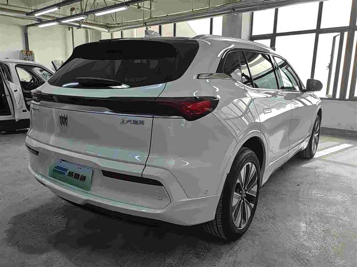 2025 Buick Electra E5