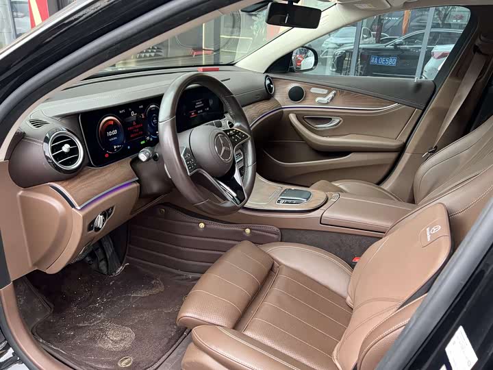 Фото 7 - Mercedes-Benz E-Class Hybrid