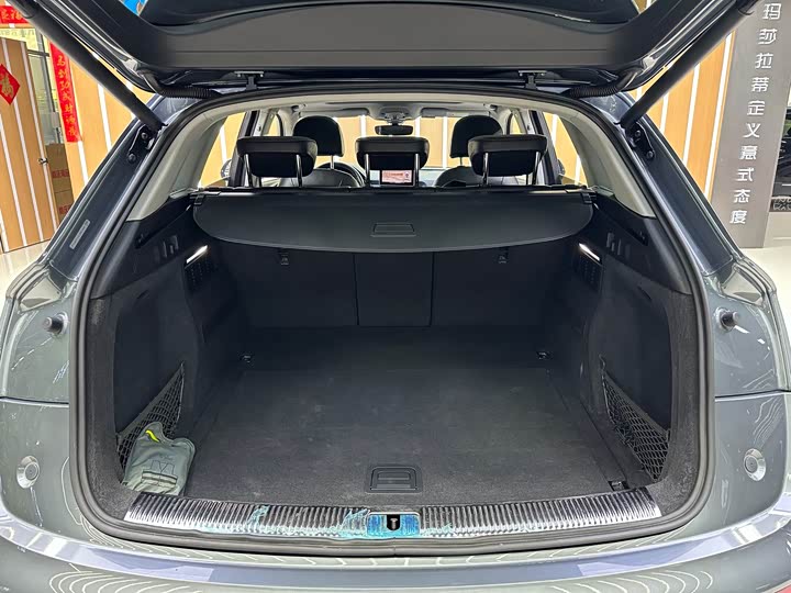 Audi Q5L 2020 2020款 改款 40 TFSI 荣享时尚型