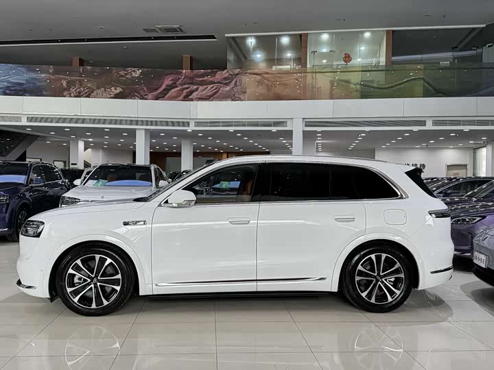 2026 Aito M7