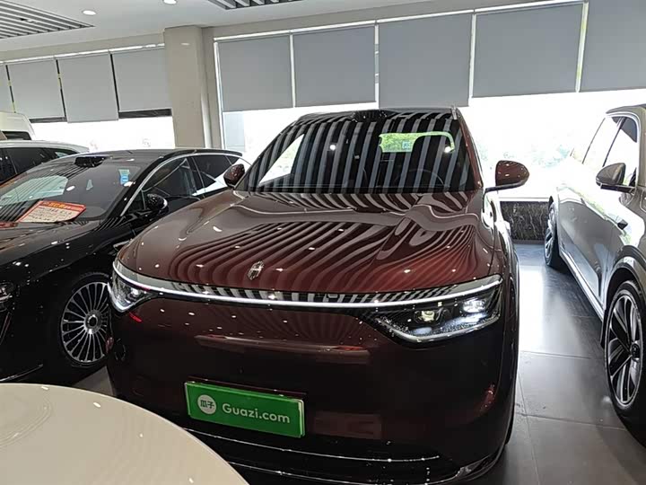 Aito M8 2025 2025款 增程 Ultra版 53.4kWh 5座版 (192线激光雷达）