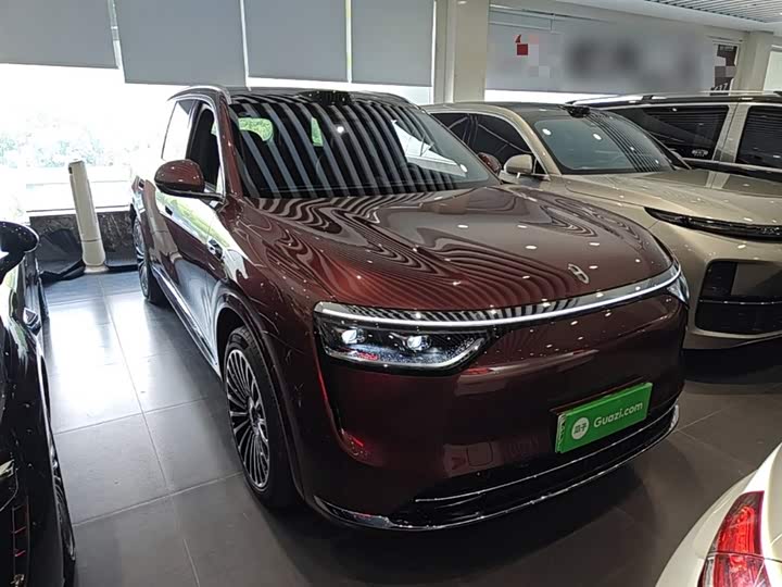 Aito M8 2025 2025款 增程 Ultra版 53.4kWh 5座版 (192线激光雷达）