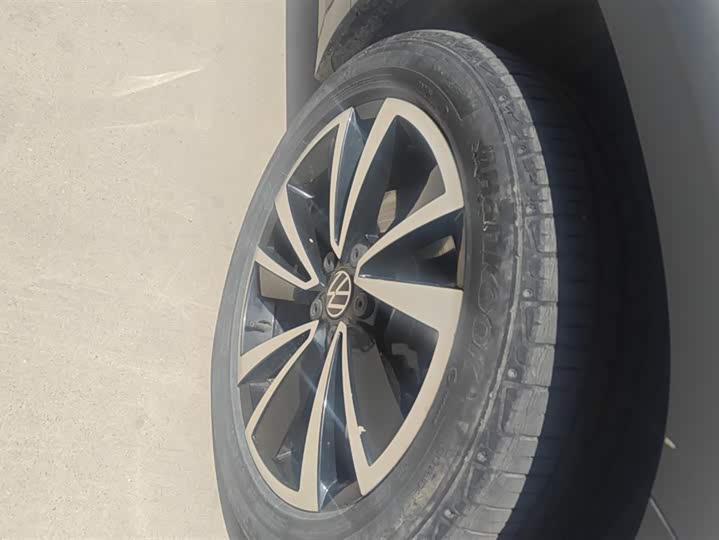Volkswagen Tharu 2021 2021款 280TSI 两驱豪华版PLUS
