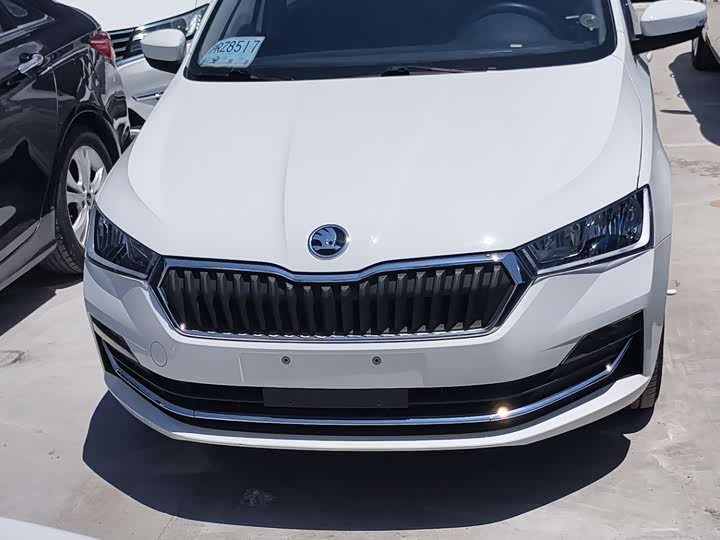 Фото 2 - Skoda Rapid Spaceback