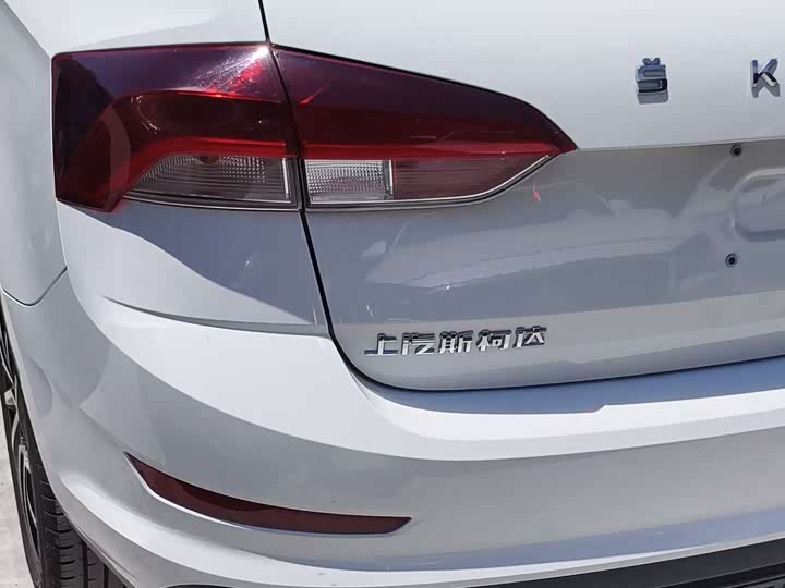 Фото 6 - Skoda Rapid Spaceback