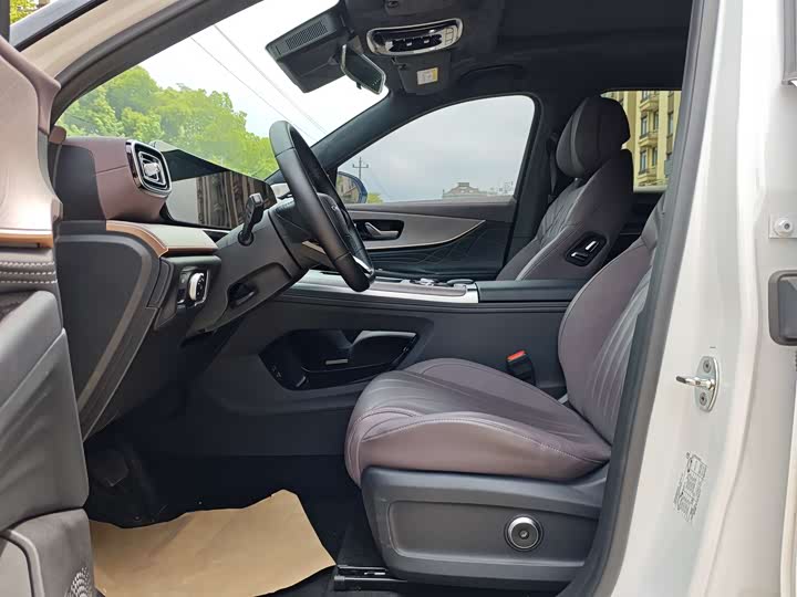 Chery Tiggo 9 2026 2026款 2.0T 自动两驱耀享版