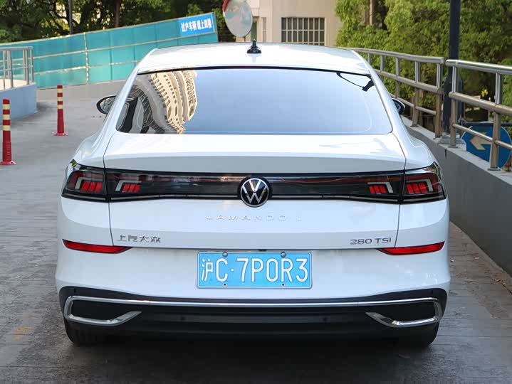 Фото 4 - Volkswagen Lamando L