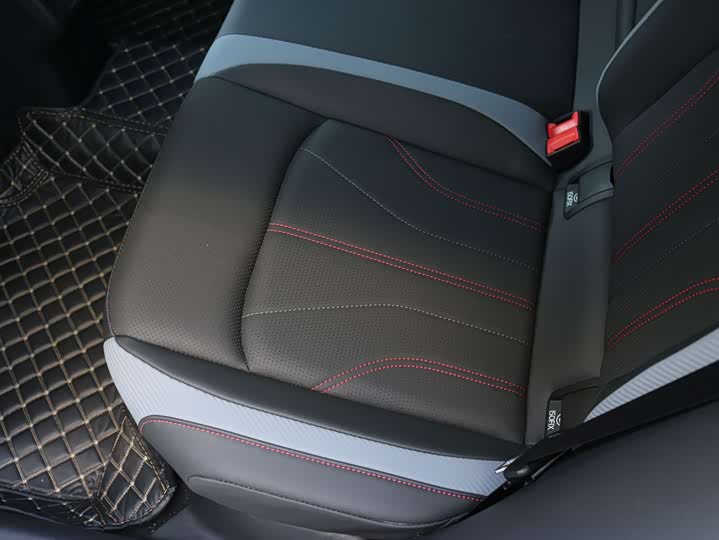 Фото 9 - Volkswagen Lamando L