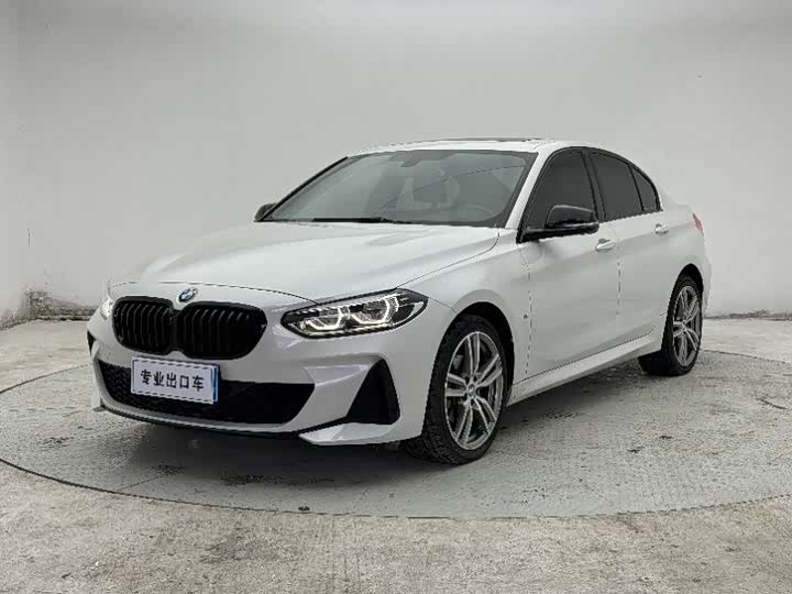 BMW 1 Series 2023 2023款 120i M运动曜夜版