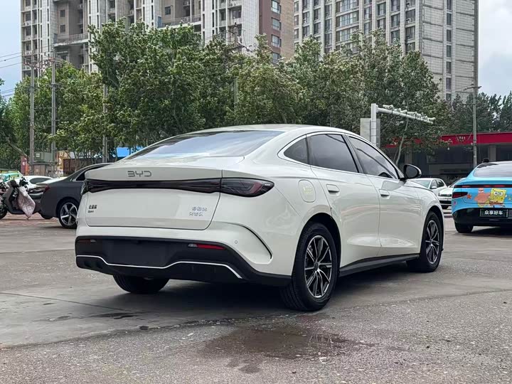 Фото 9 - BYD Seal 06 Hybrid/EV