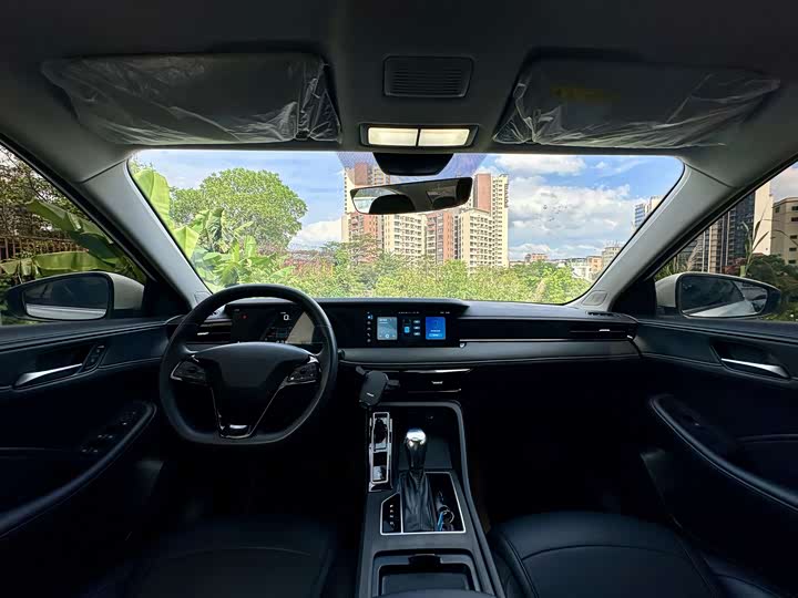 Photo 7 - Roewe i5