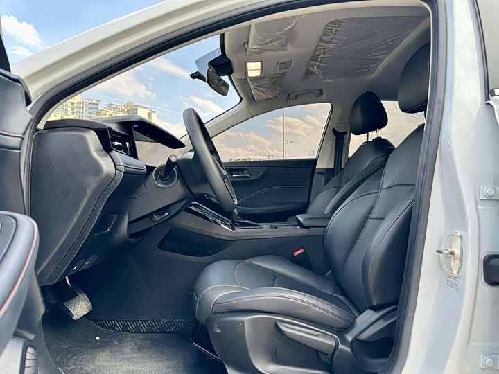 Photo 9 - Roewe i5