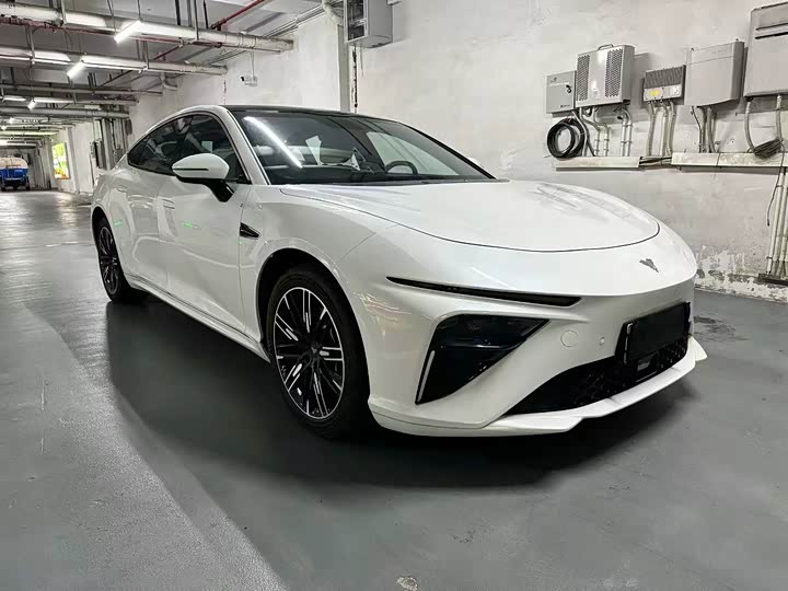 Hozon S 2022 2022款 增程版 1160km 后驱大版