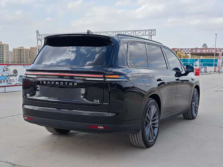 Leapmotor C16 2026 2026款 增程 280激光雷达版 6座