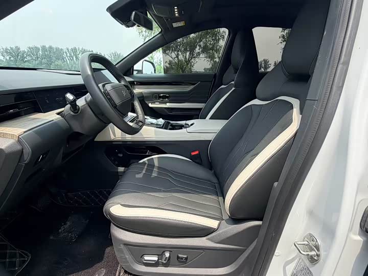 Jetour Shanhai L6 2024 2024款 1.5TD DHT MAX