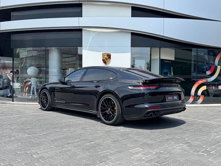 Фото 7 - Porsche Panamera Hybrid