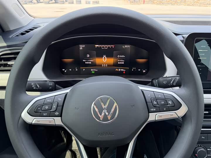 Volkswagen Tharu 2025 2025款 新锐 1.5L 锐意版