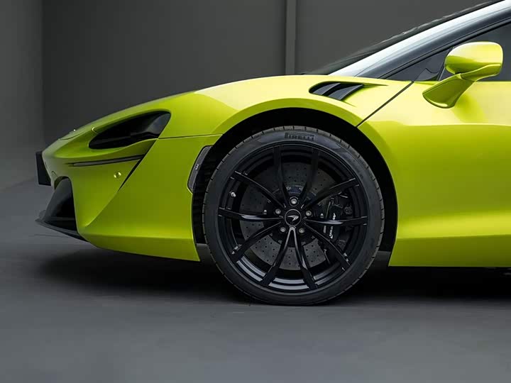 Фото 6 - McLaren Artura