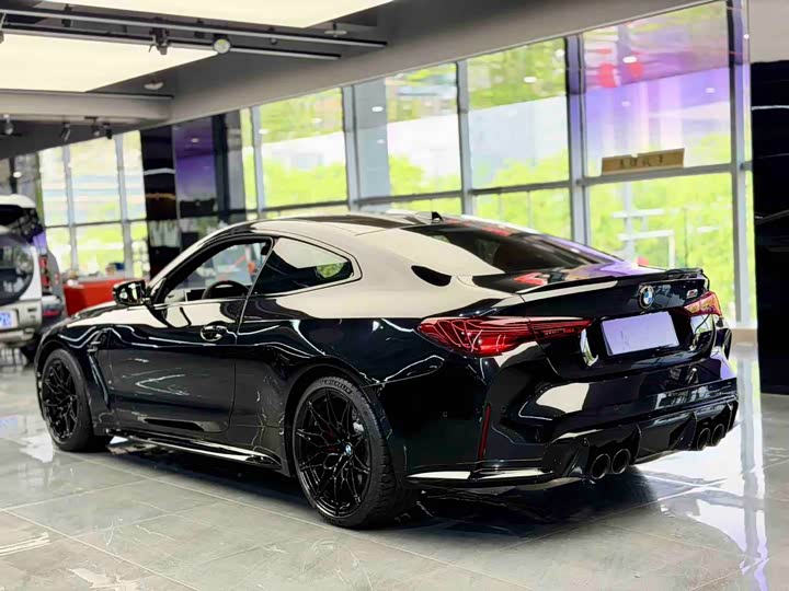 Фото 5 - BMW M4