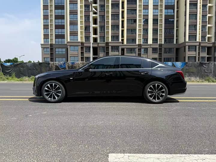 Cadillac CT5 2025 2025款 28T 城市运动版
