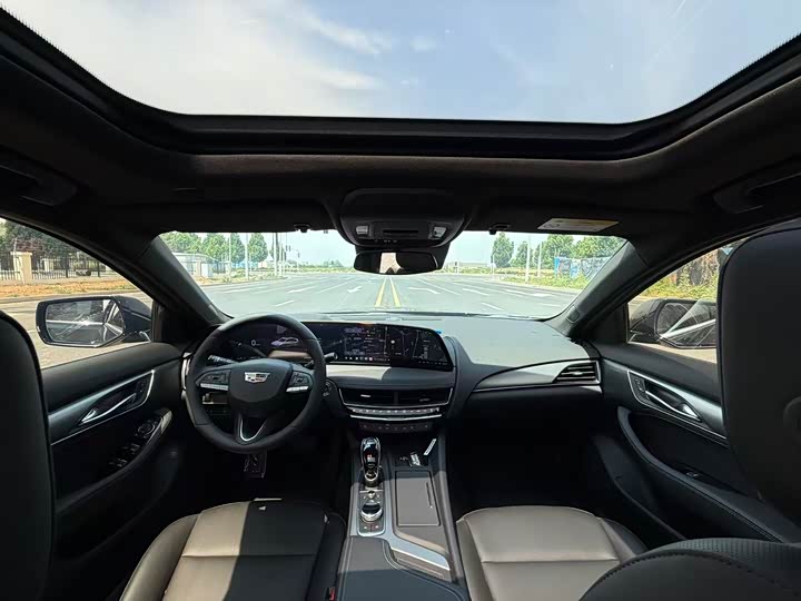 Cadillac CT5 2025 2025款 28T 城市运动版