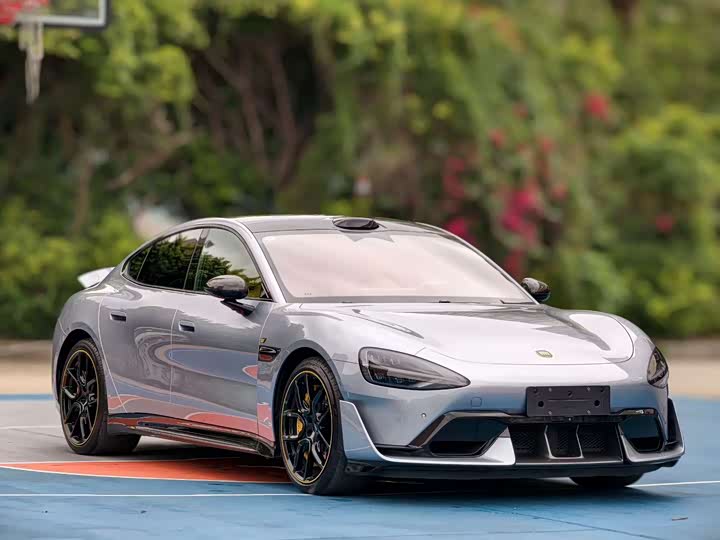 2025 Xiaomi SU7 Ultra
