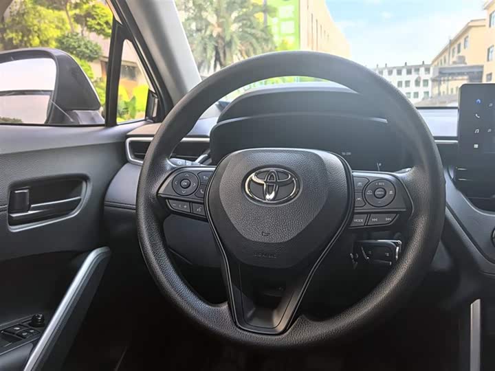 Фото 6 - Toyota Corolla Cross