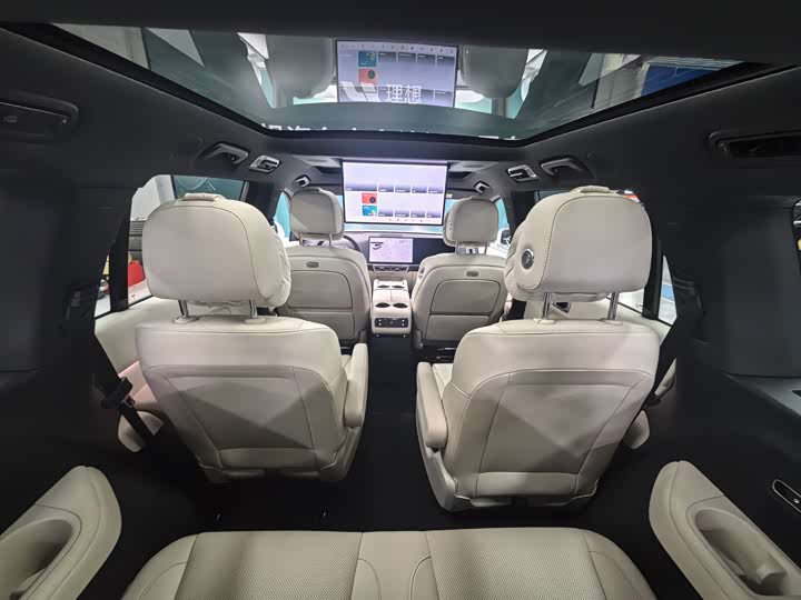 LiXiang L9 2025 2025款 Ultra 智能焕新版