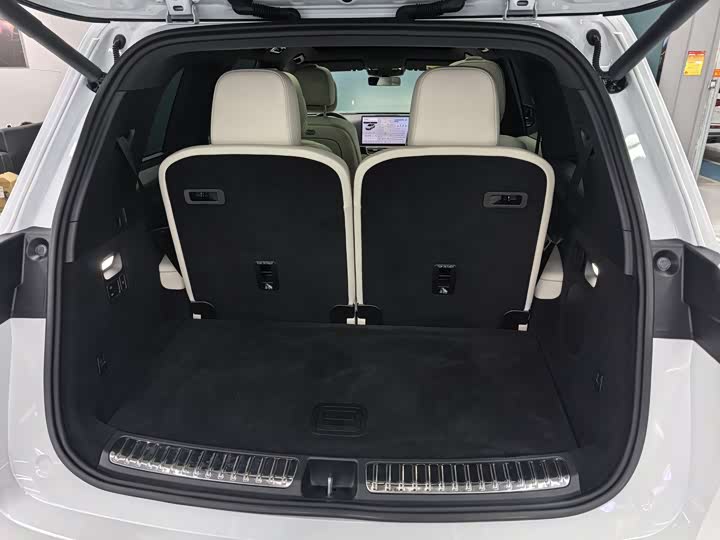 LiXiang L9 2025 2025款 Ultra 智能焕新版