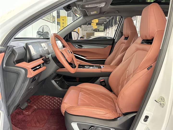 Photo 4 - Changan CS75 Plus
