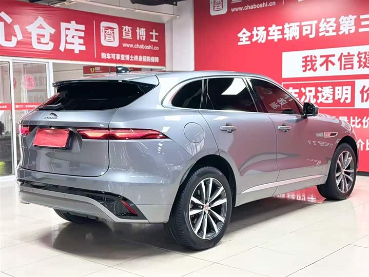 Фото 6 - Jaguar F-Pace
