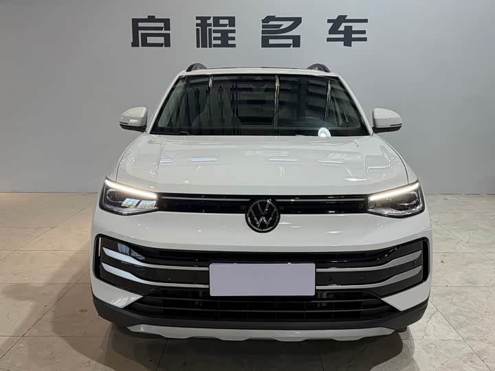 Volkswagen Tharu 2025 2025款 新锐 1.5L 锐意版