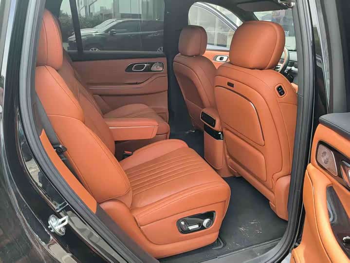 Geely Galaxy M9 2025 2025款 210km 四驱领航版