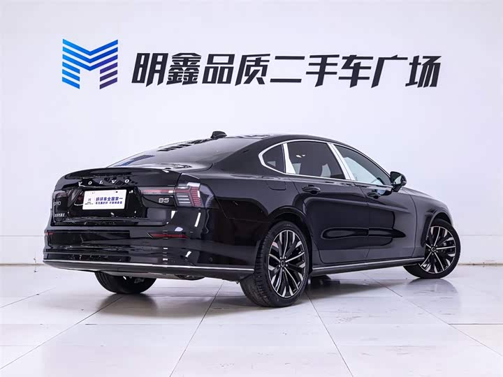 Volvo S90 2026 2026款 B5 智远豪华版