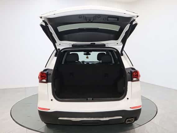 Фото 9 - Chevrolet Equinox