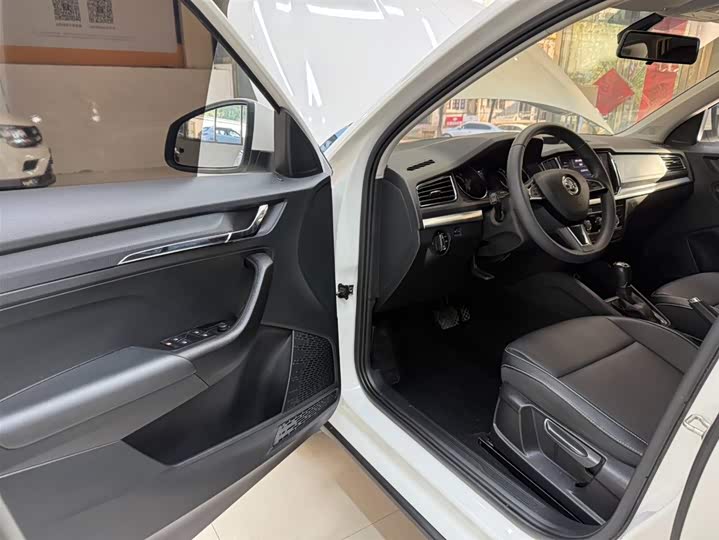 Zdjęcie 8 - Skoda Kamiq