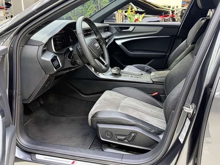 Zdjęcie 4 - Audi A6L
