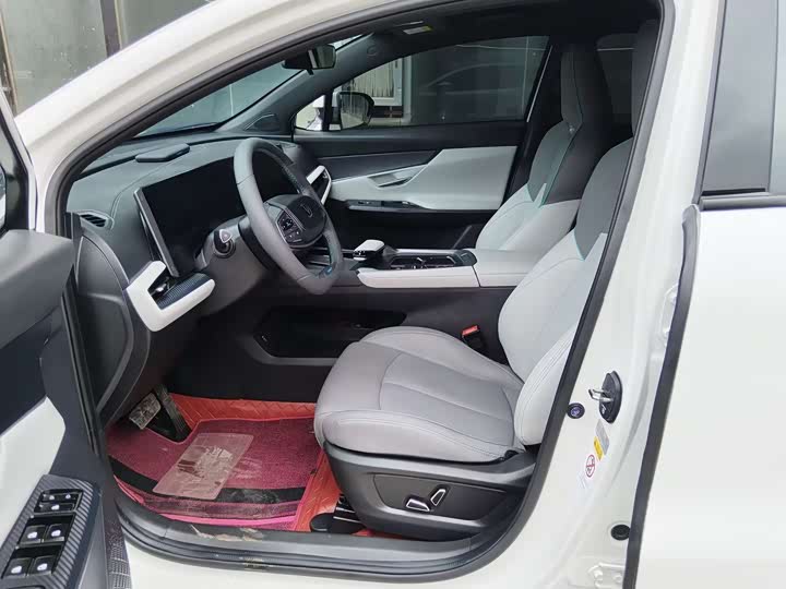 Changan UNI-T 2023 2023款 第二代 1.5T 尊贵型