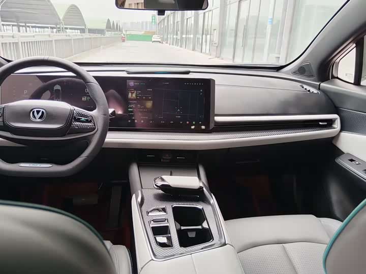 Changan UNI-T 2023 2023款 第二代 1.5T 尊贵型