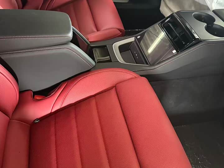 Porsche Panamera 2026 2026款 Panamera 行政加长版 2.9T
