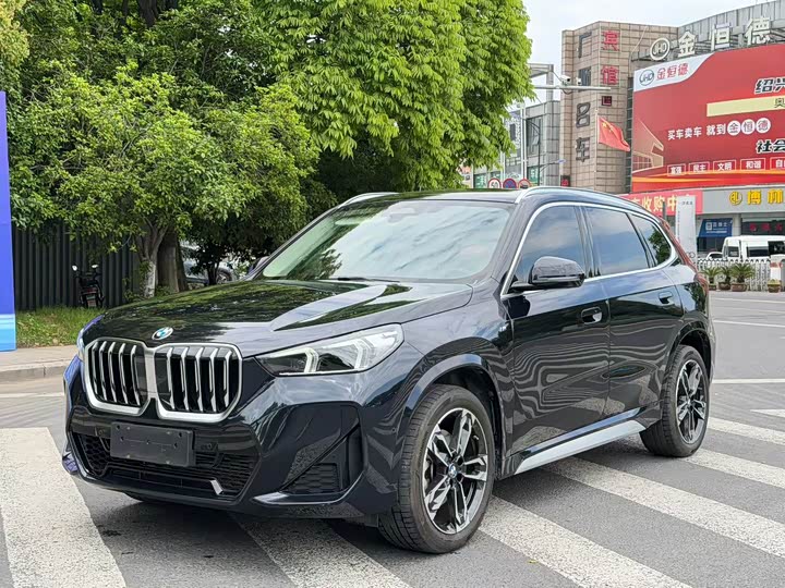 Фото 1 - BMW X1