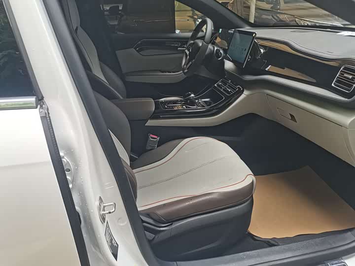 Zdjęcie 4 - BYD Qin Plus