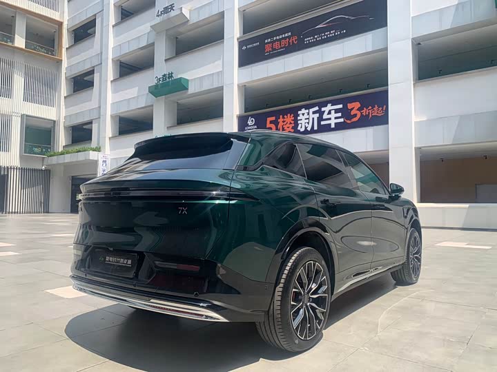 Zeekr 7X 2025 2025款 100kWh 长续航四驱智驾版
